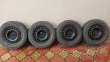 Set jante tablă cu cauciucuri de iarnă 185/65/R15