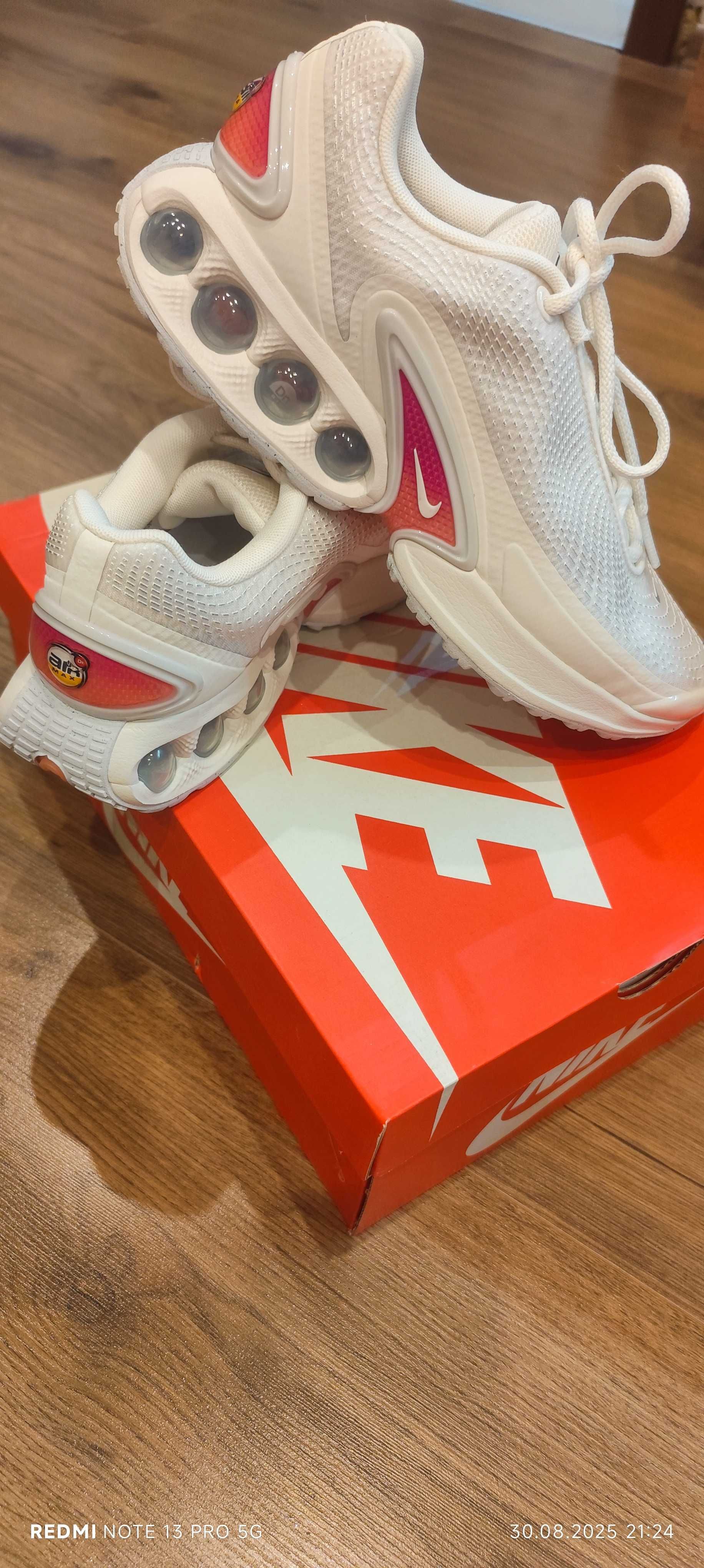 Дамски маратонки Nike
