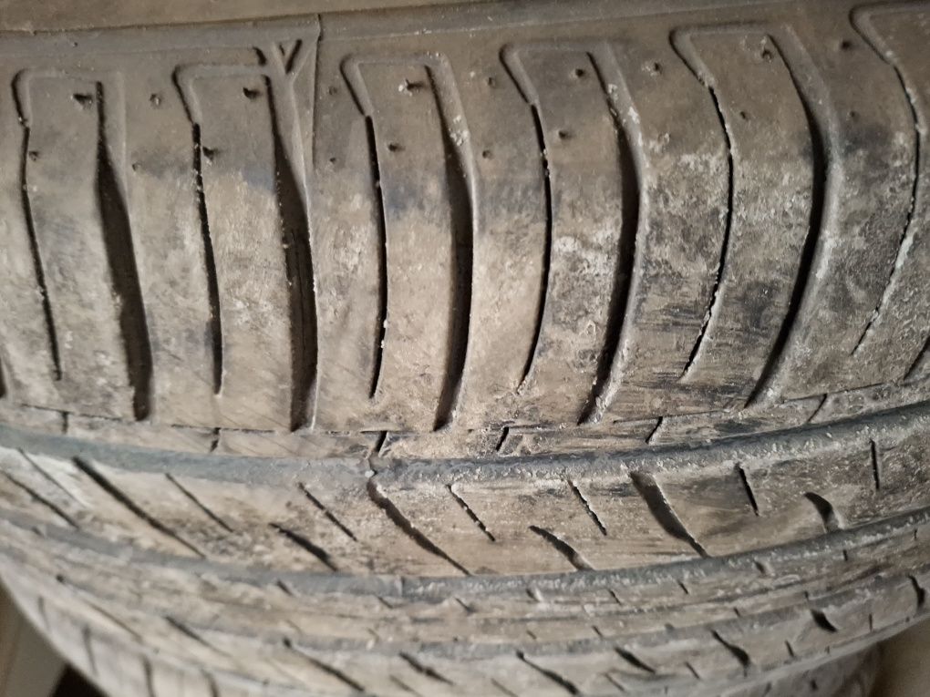 Шины Dunlop  275/50 R21