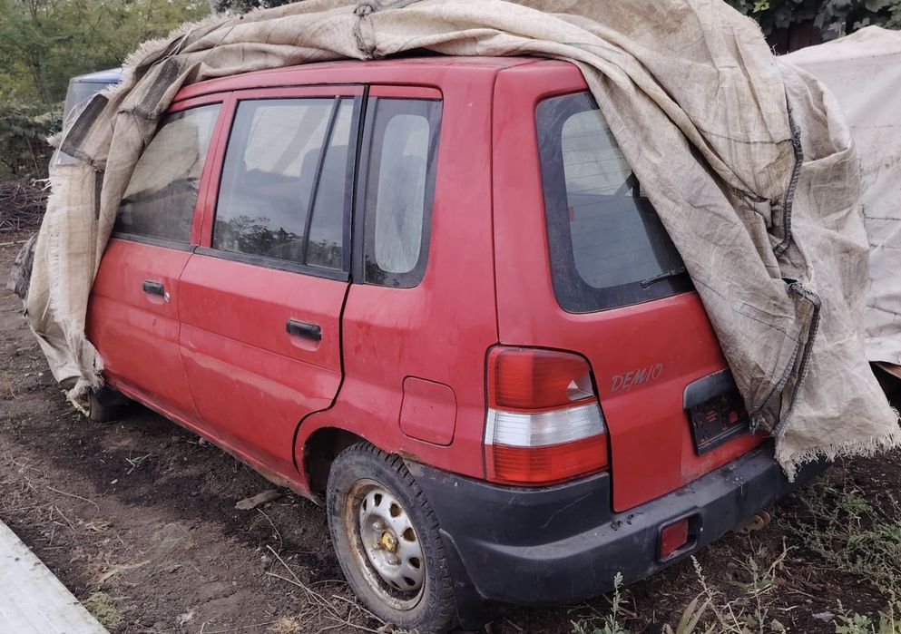 Vand Mazda Demio 2002 cu GPL