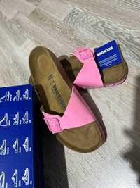 Продаются новые оригинальные женские сандалии Birkenstock 40 размер