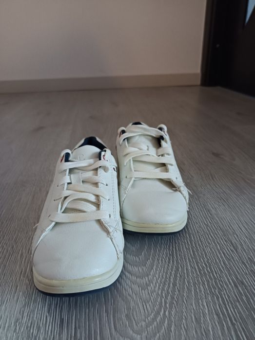 Adidași champion