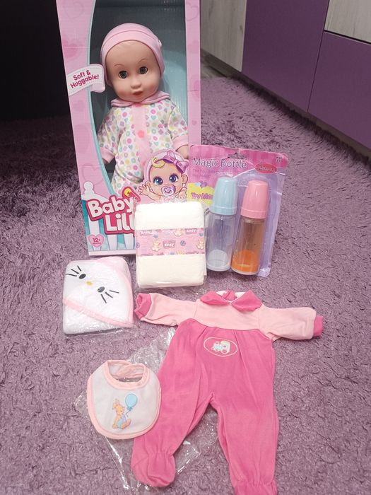 Кукла бебе с аксесоари