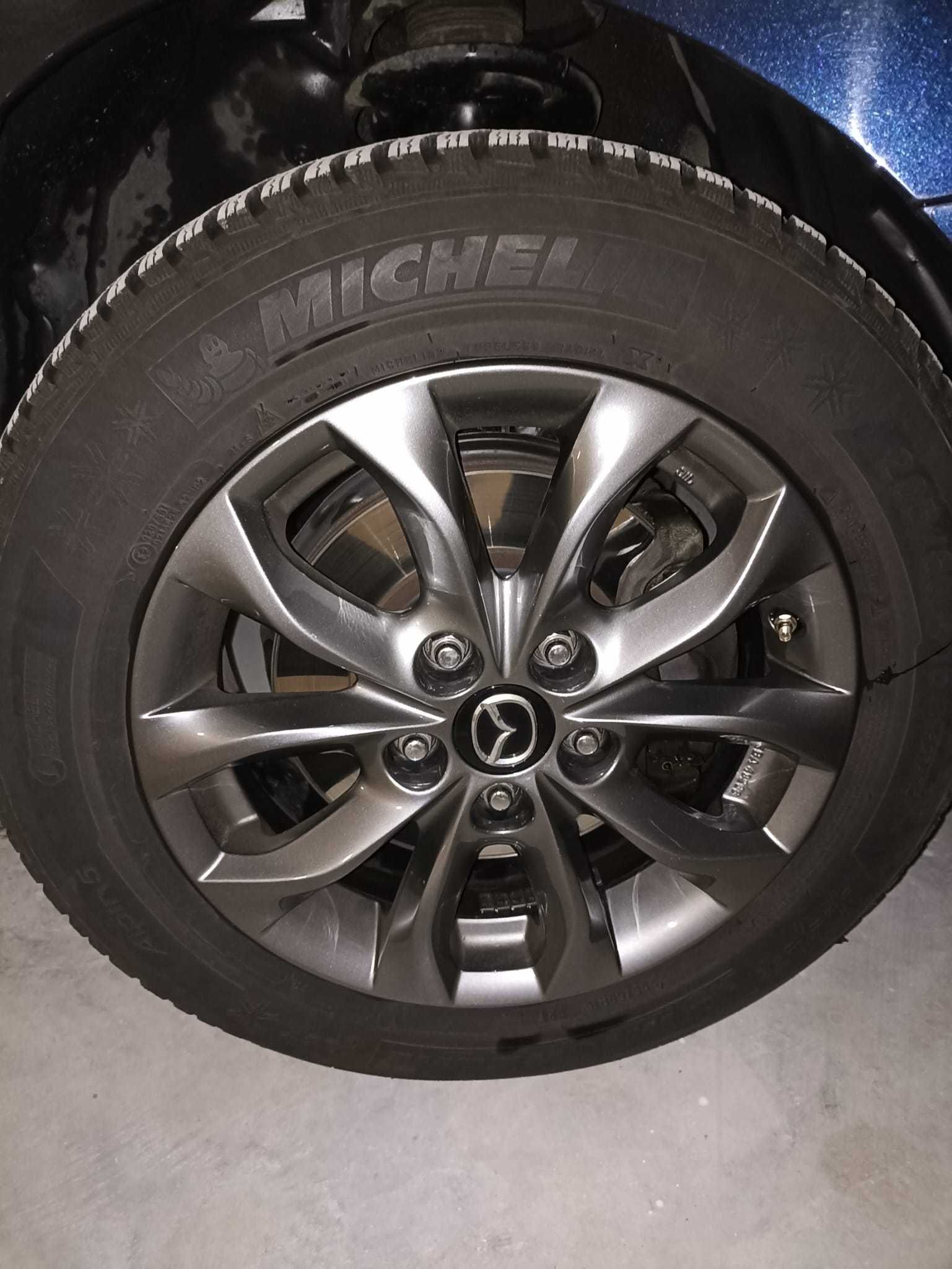 Set complet Jante si roti de iarna Mazda 3 - Michelin 205/60 R16