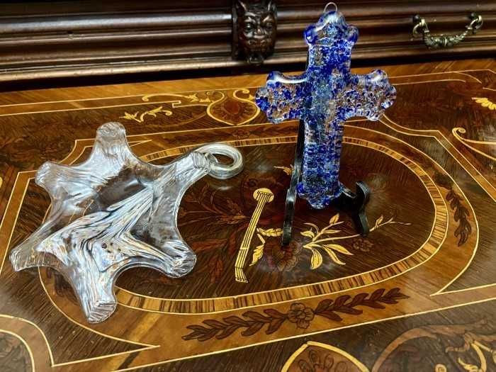 Deosebit lot-arta in sticla Murano-cruce-floare Robert Hamon-Italia