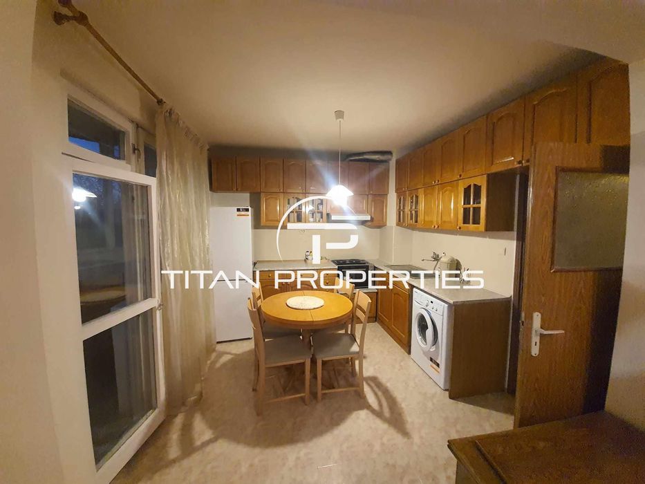 Дава се под наем Двустаен апартамент в Варна, Цветен квартал - 72 кв.м за 425 € - Снимка #2