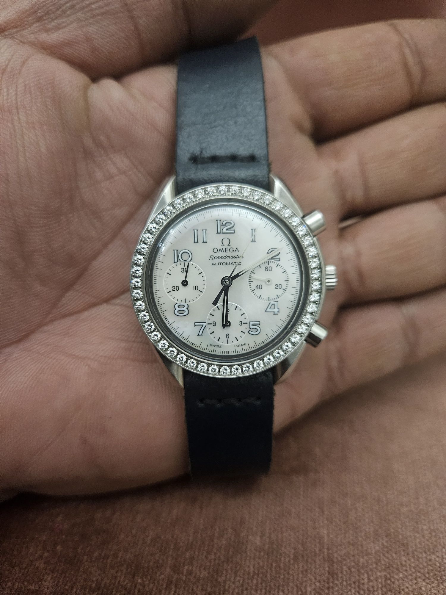 Omega hronograf Diamond ръчен часовник.