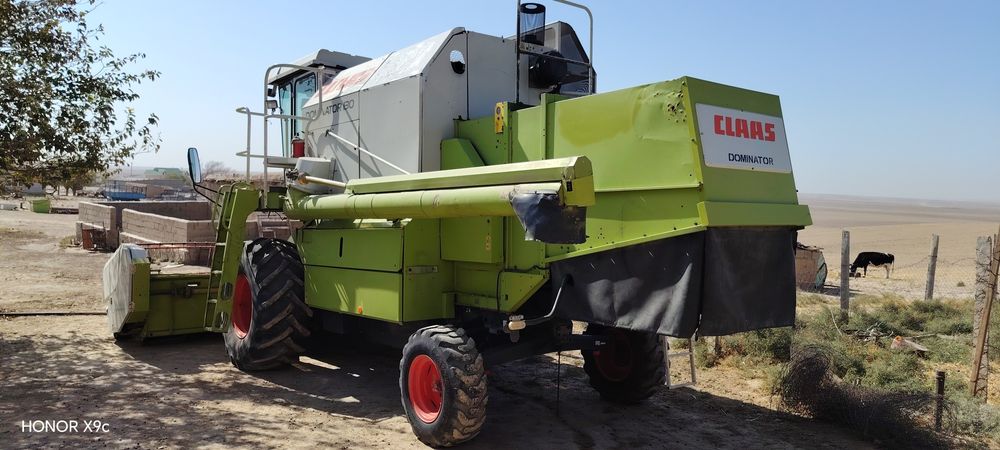 Claas dominator130 sotiladi!