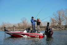 Barca Pescuit Nitro Z6 Bass Boat