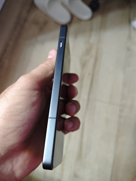 vand/ schimb oneplus 13 R 256 cu 12+12 gb ram