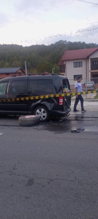 Dezmembrez Vw Caddy maxi 2014 2.0 cfh