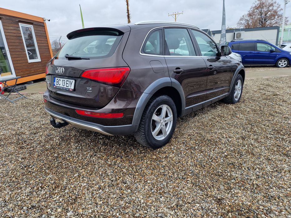 AUDI Q5 EXCLUSIVE Facelift 4X4 2.0 TDI 177 CP 2013
