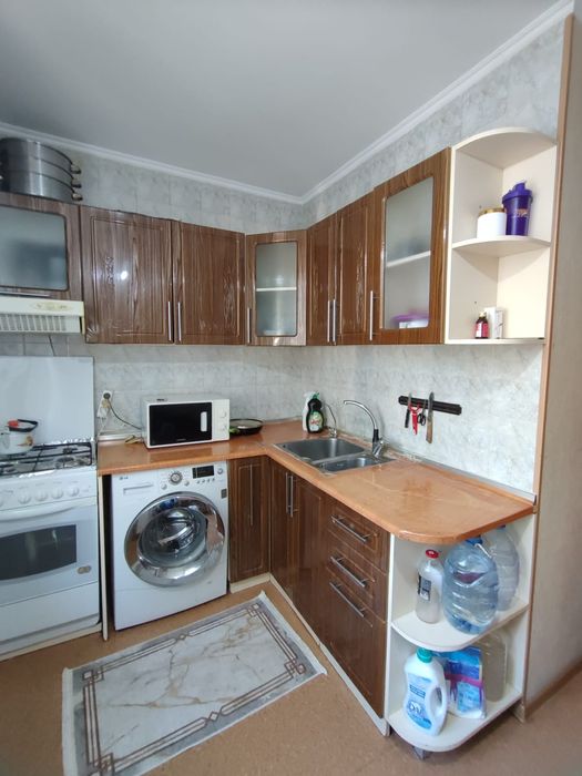 Продам 3-х комнатную в Бостандыкском районе г Алматы