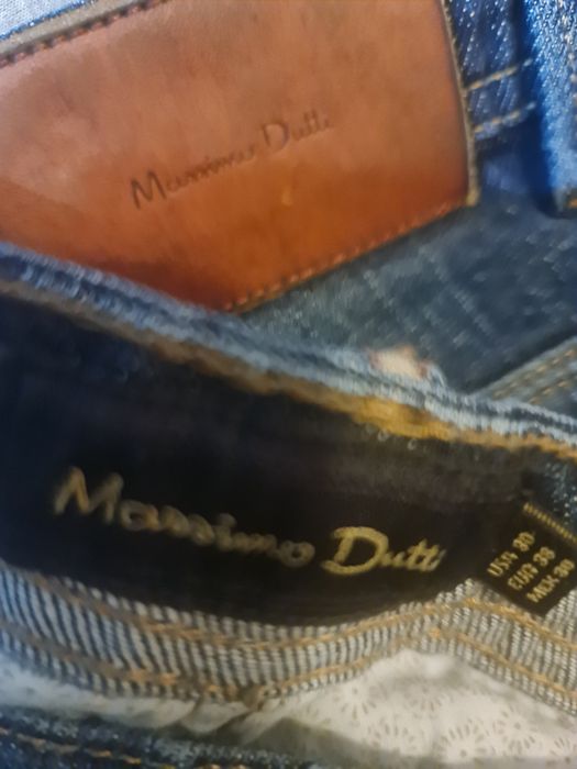 Vând blugi Massimo Dutti barbati  marime S/M purtați o singura data