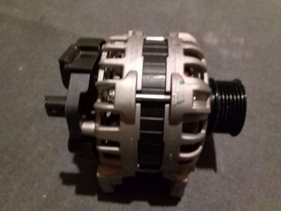 Alternator Dacia Duster,Sandero Logan,Dokker 1.6 16V 90 amp