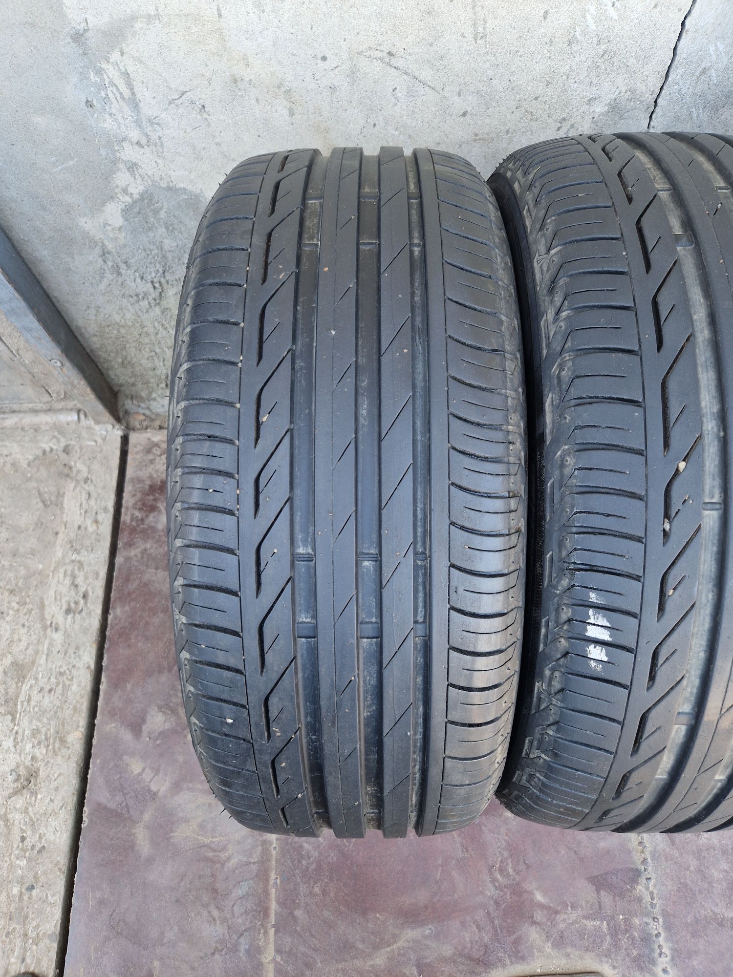 Anvelope vara 215 55 16 Bridgestone