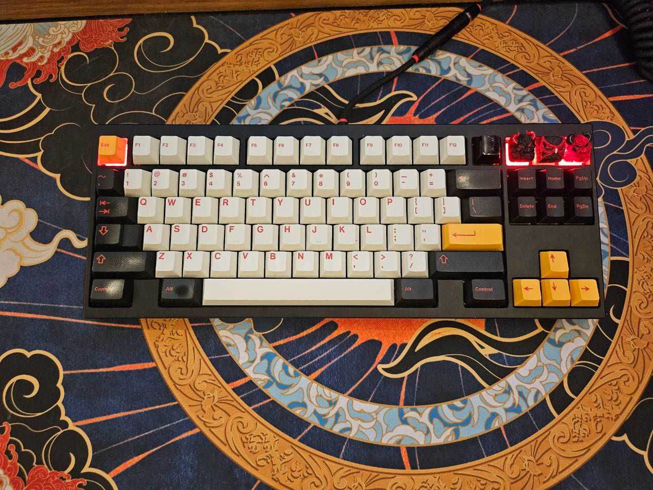 Кастомная клавиатура Owlab Mr.Suit WKL (Black and Red)