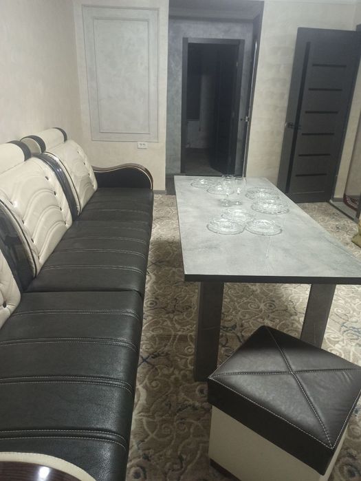 Ахангаронда квартира ижарага берилади