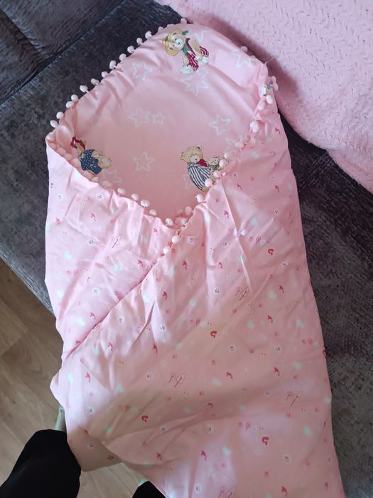 Детский конверт на выписку и зимний костюм