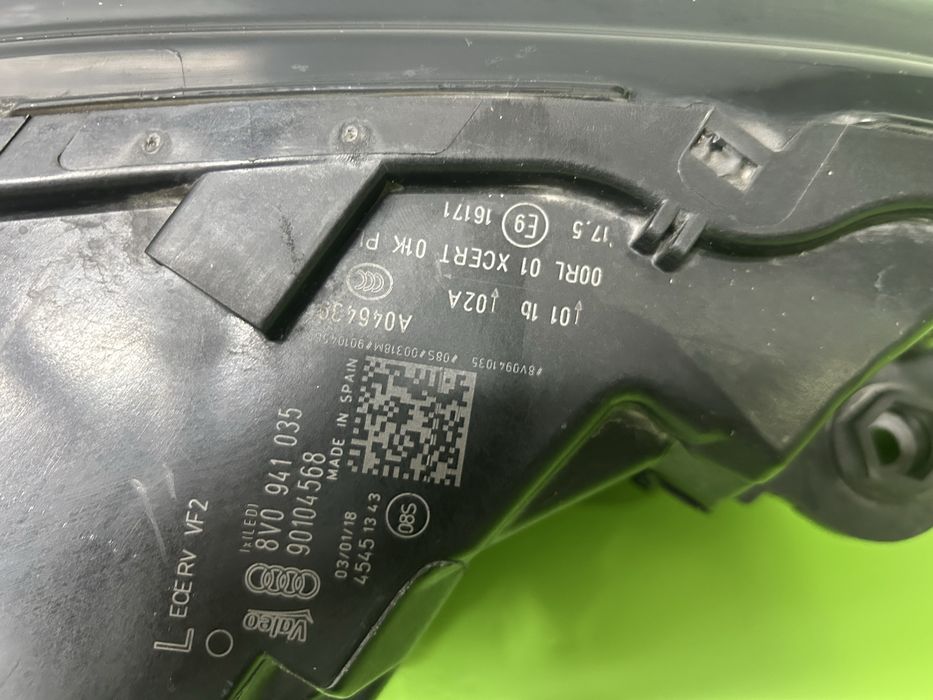 Far Audi A3 8v0 full led adaptive Matrix 2016-2018 stanga