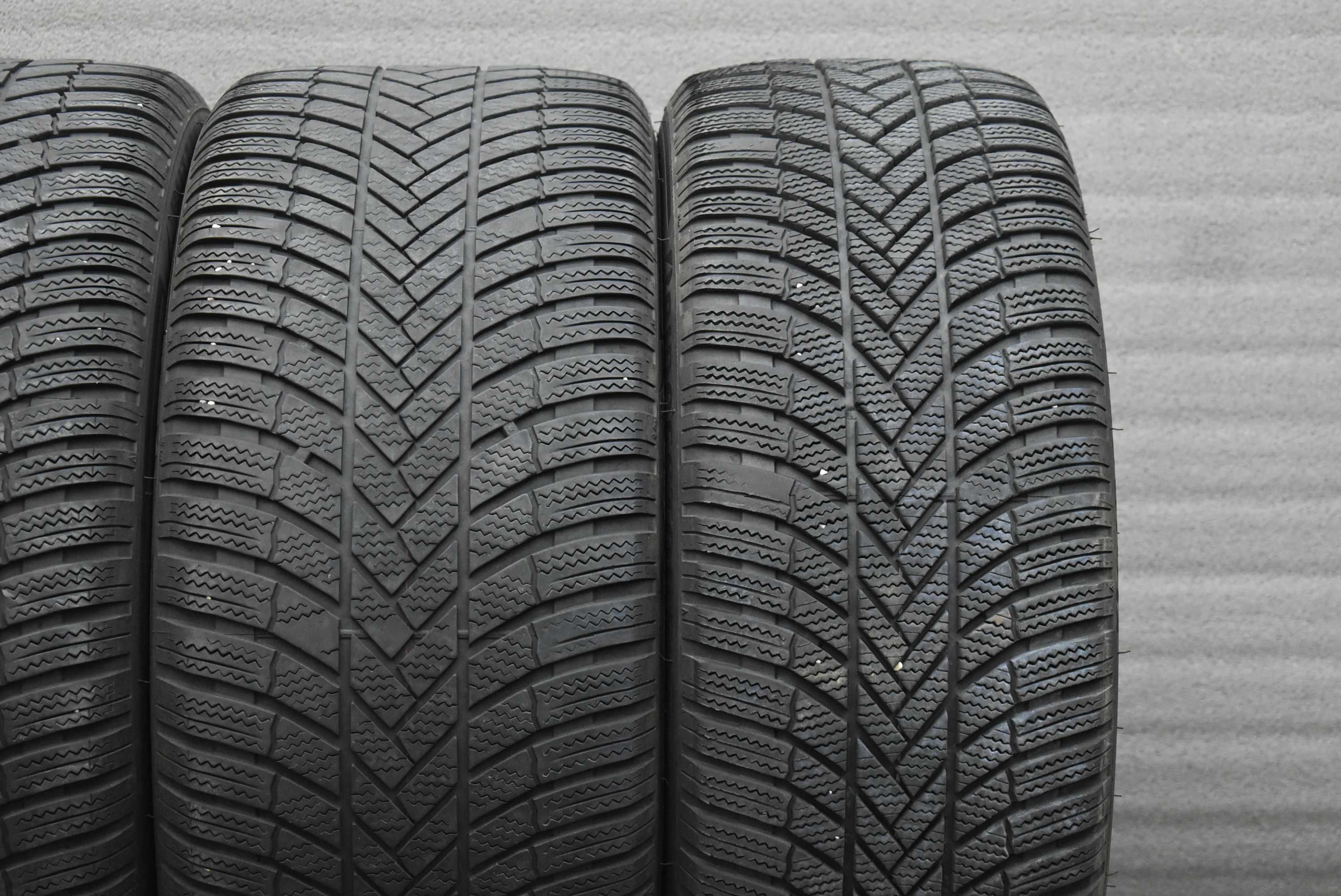 Зимни гуми 245/45/18 275/40/18 Bridgestone