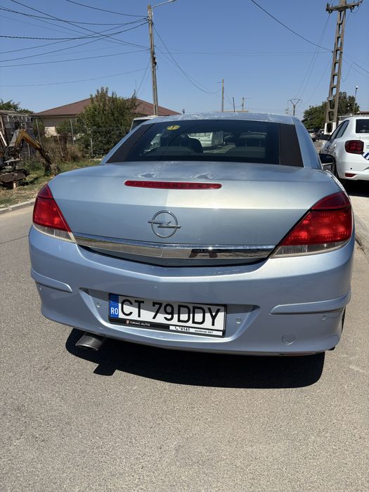 Opel astra H Twin top