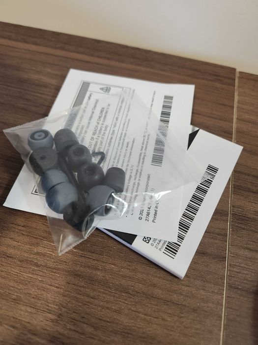 SHURE  безжични слушалки