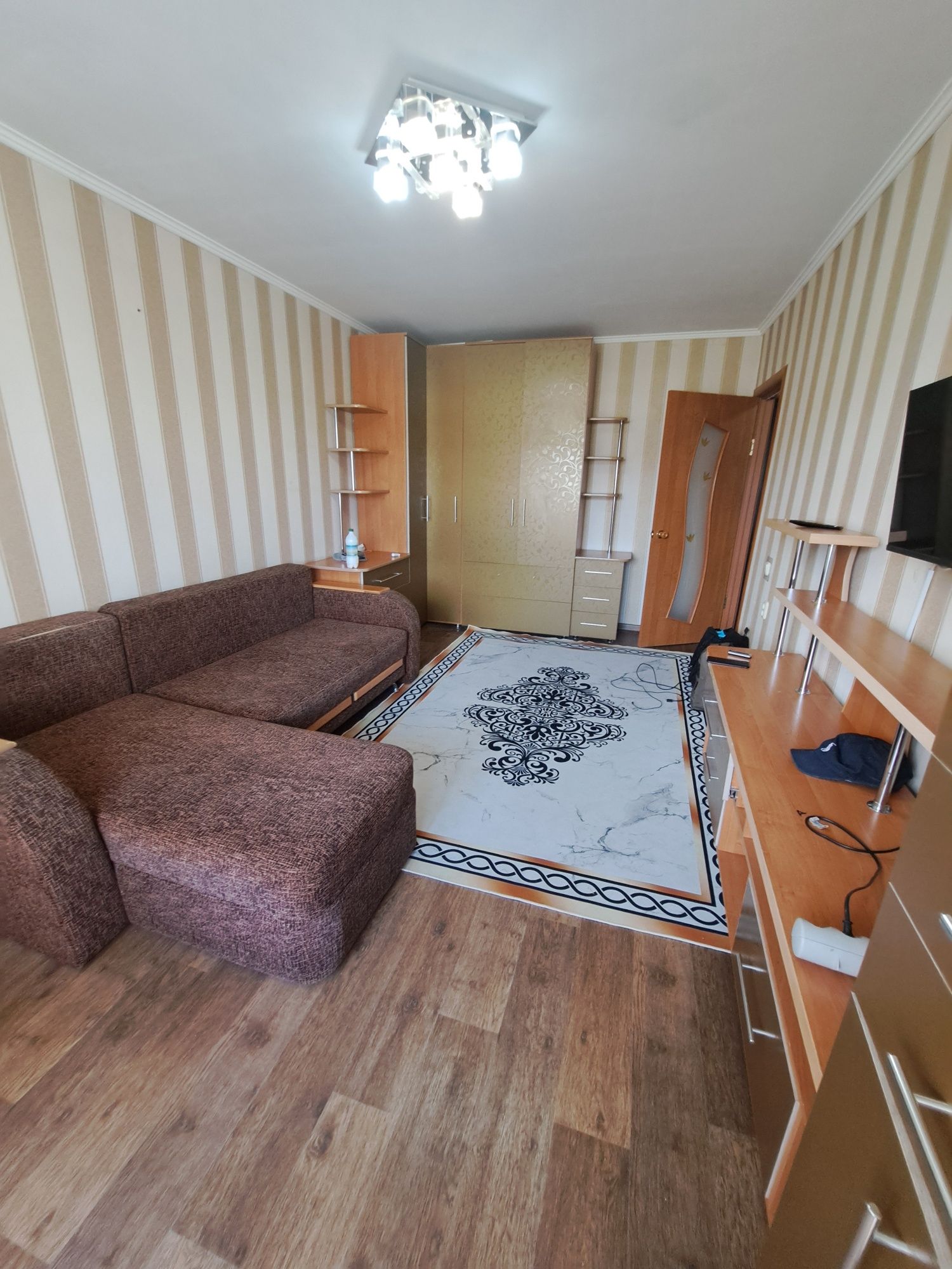 Продаём однокомнатную квартиру на 5ом микрорайоне