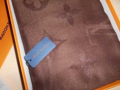 Eșarfă pentru femei Louis Vuitton 040