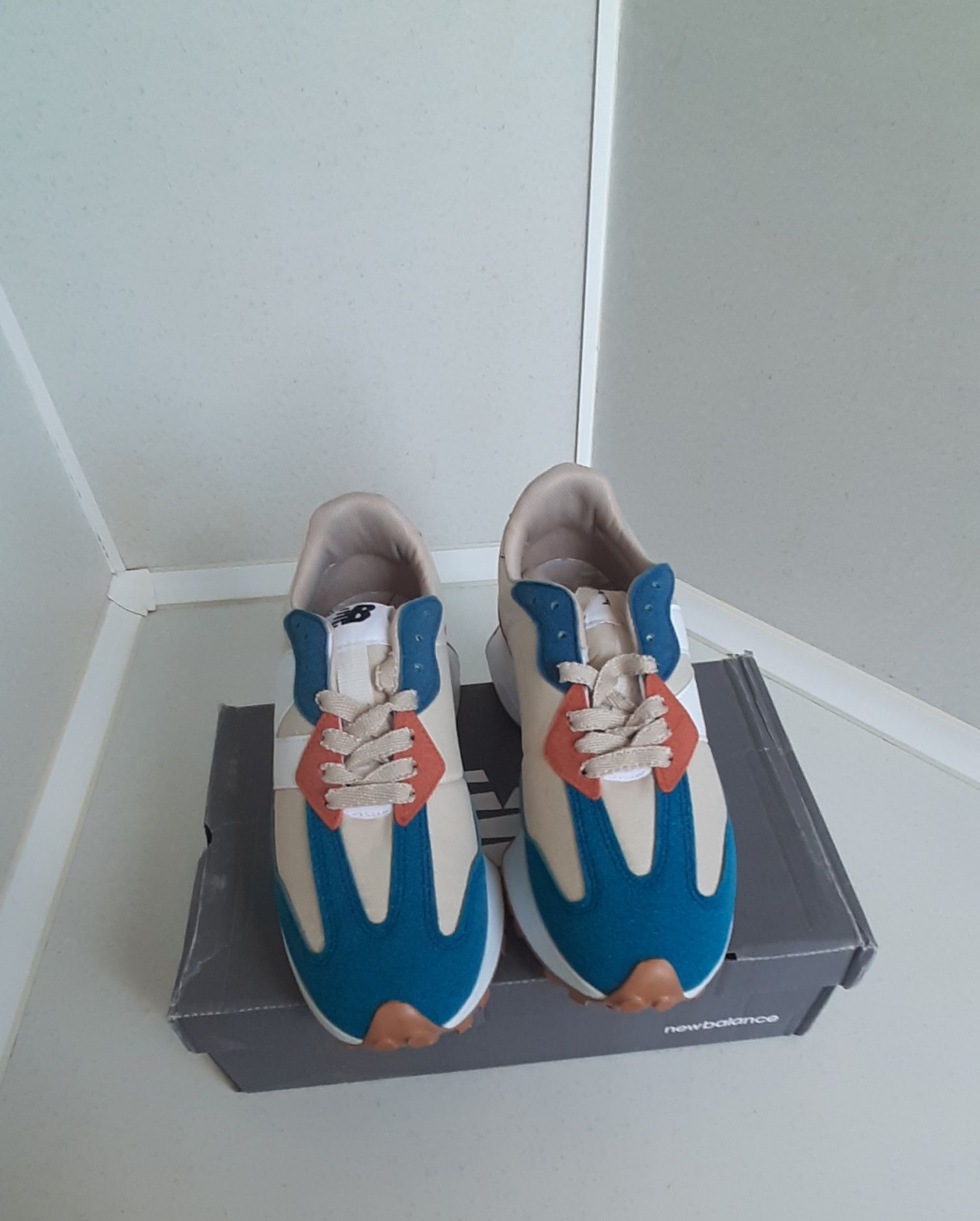 Маратонки New Balance 39 номер