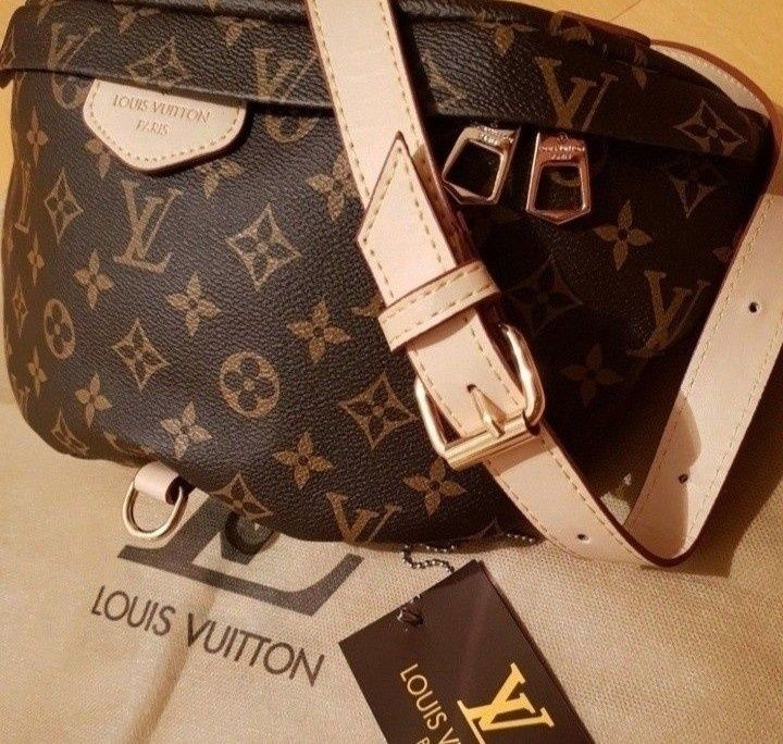 Borsete unisex, LV,feronerie metalica inscriptionata, etichetă, sacule