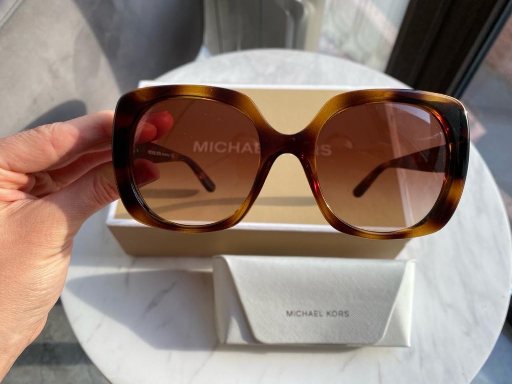 Очки Michael Kors