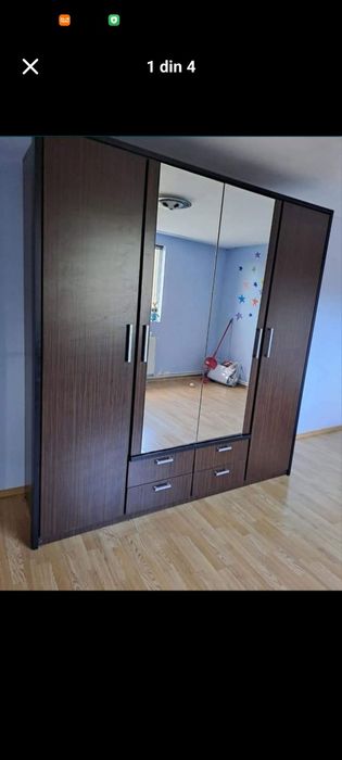 Vând dresing dormitor