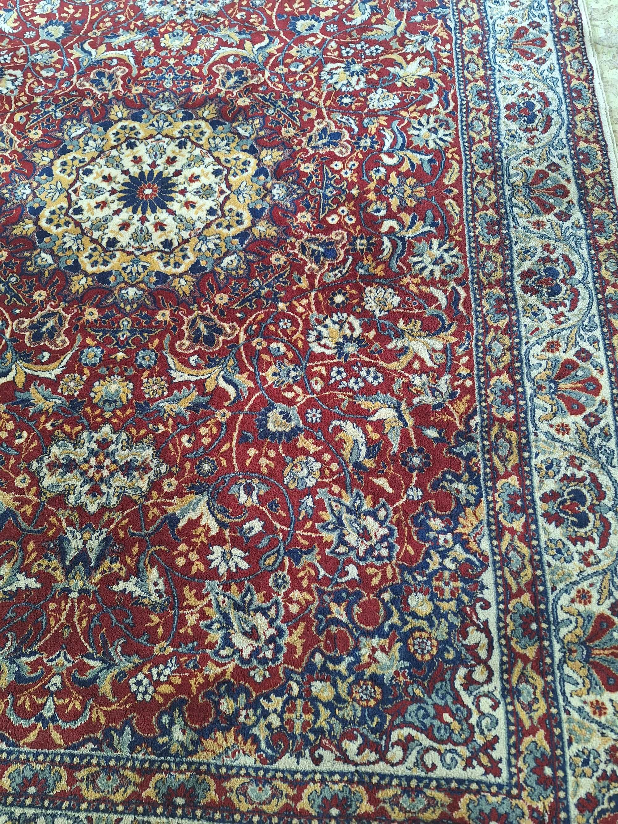 Персийски килим 190/260 см