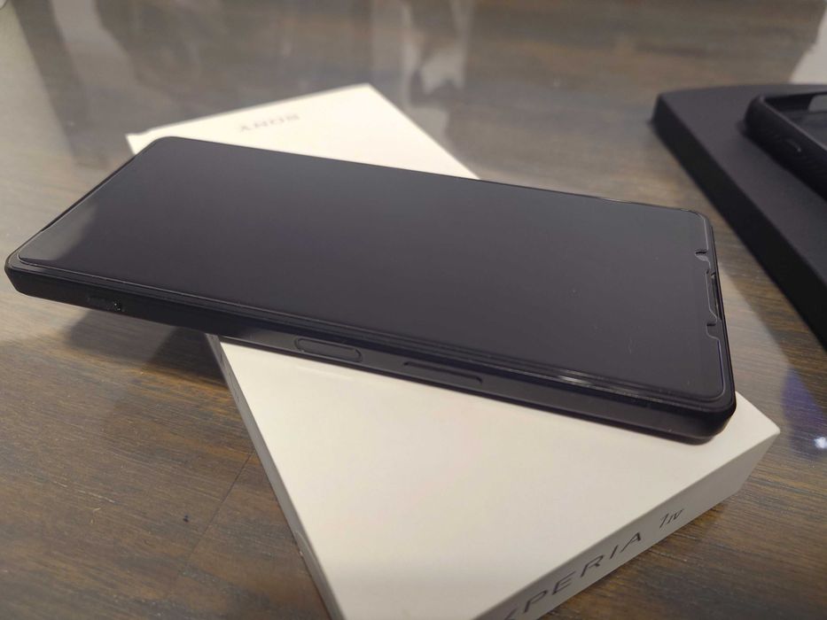 Vand Sony Xperia 1 IV (stare impecabila)