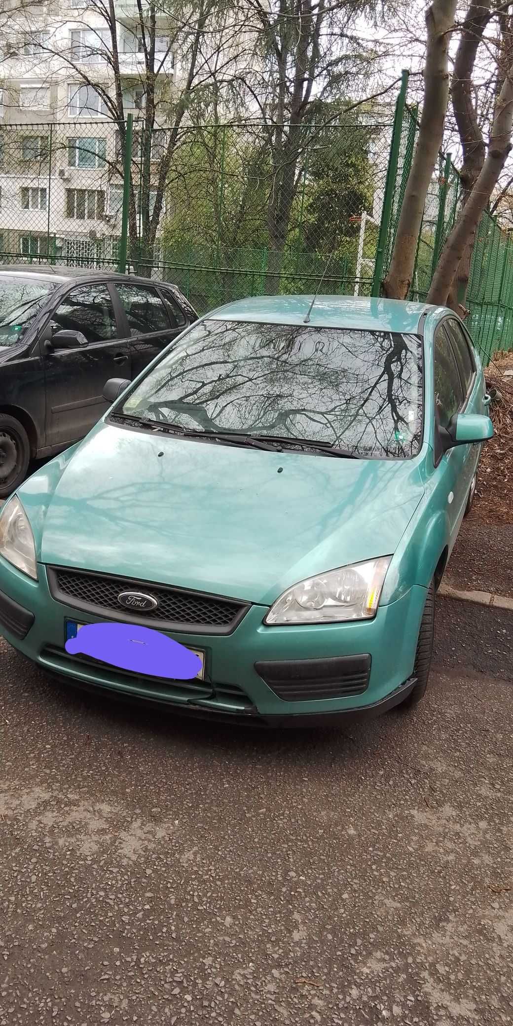 Продавам ford focus 2007 година на части