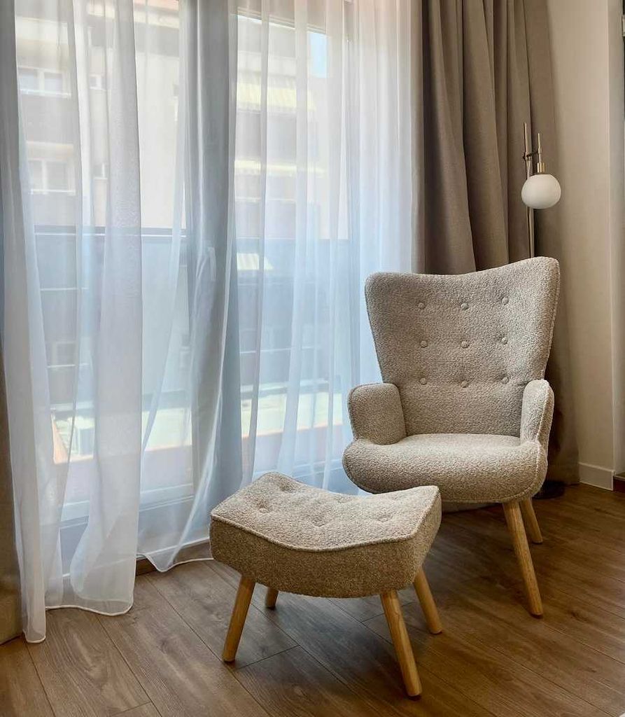 Дава се под наем Двустаен апартамент в Пловдив, Център - 68 кв.м за 612 € - Снимка #4
