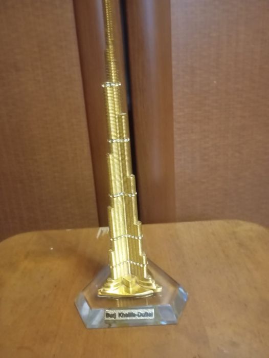 Статуэтка металлическая 25 см.