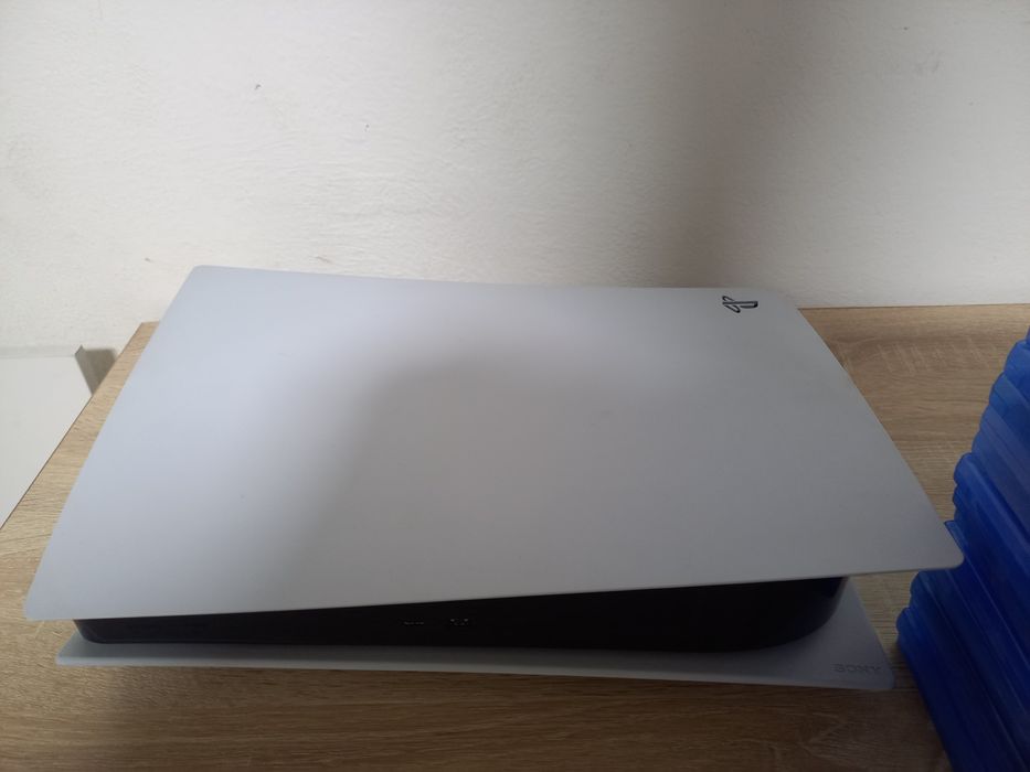 Sony Playstation 5 +игры