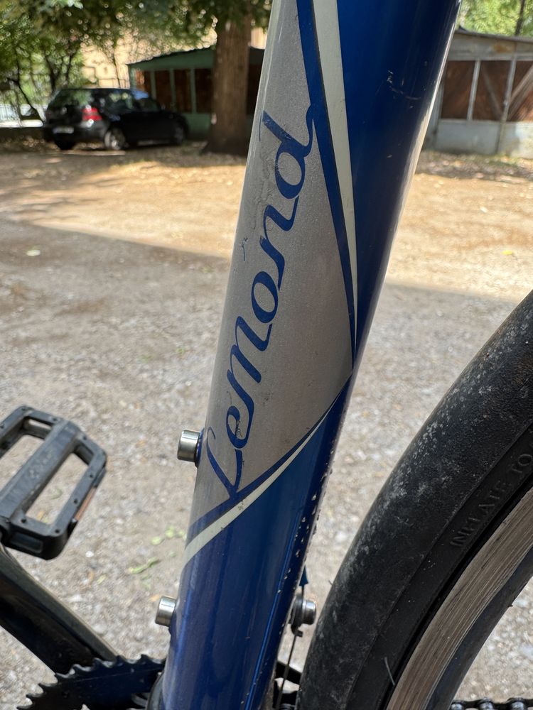Карбонов шосеен велосипед LeMond Triomphe 9.2кг