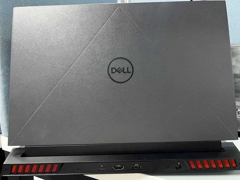 Noutbook Dell Intel i5 13450hx
