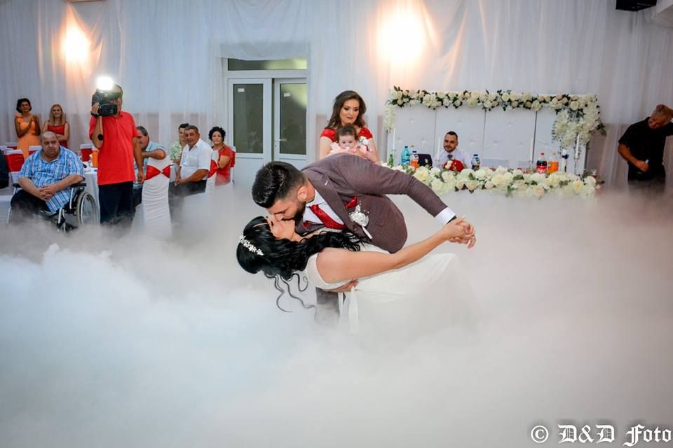 Servicii foto/video - nunti, botezuri, alte evenimente