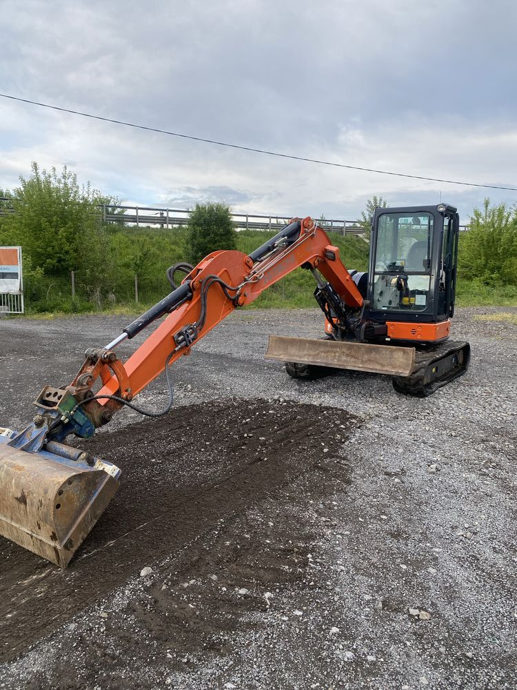 Miniexcavator Hitachi