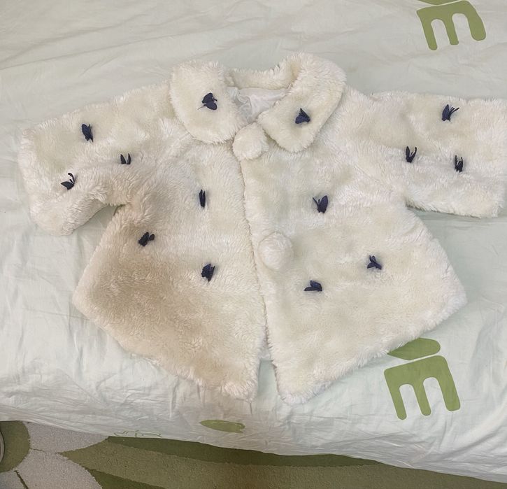 Кичик кизчаларга шуба шапкасиям бор