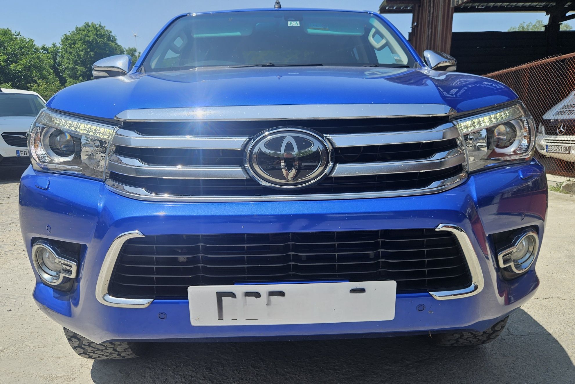 Предна броня за Toyota Hilux 2016г.