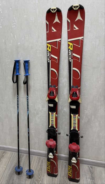 Детские горные лыжи + палки