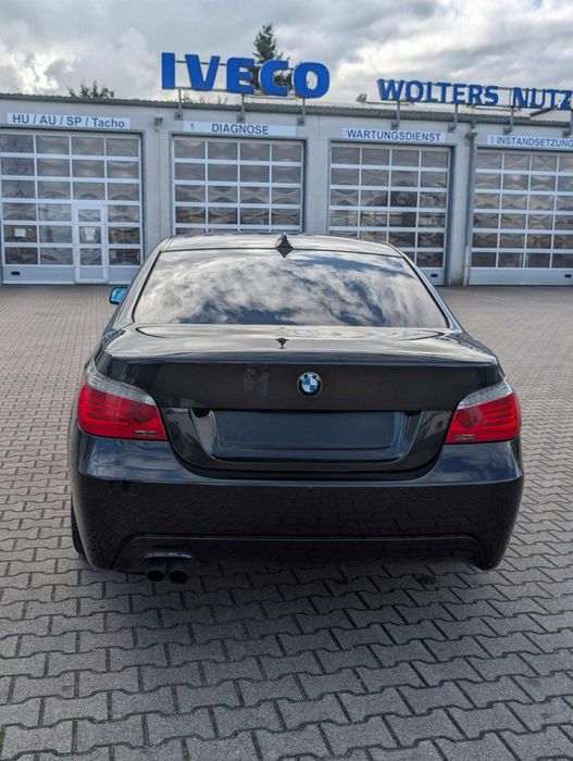 BMW E60 2009 3000d