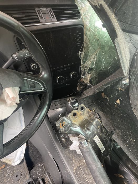 Skoda octavia 2019 4x4 DSG 2.0 TDI Avariat- pentru piese