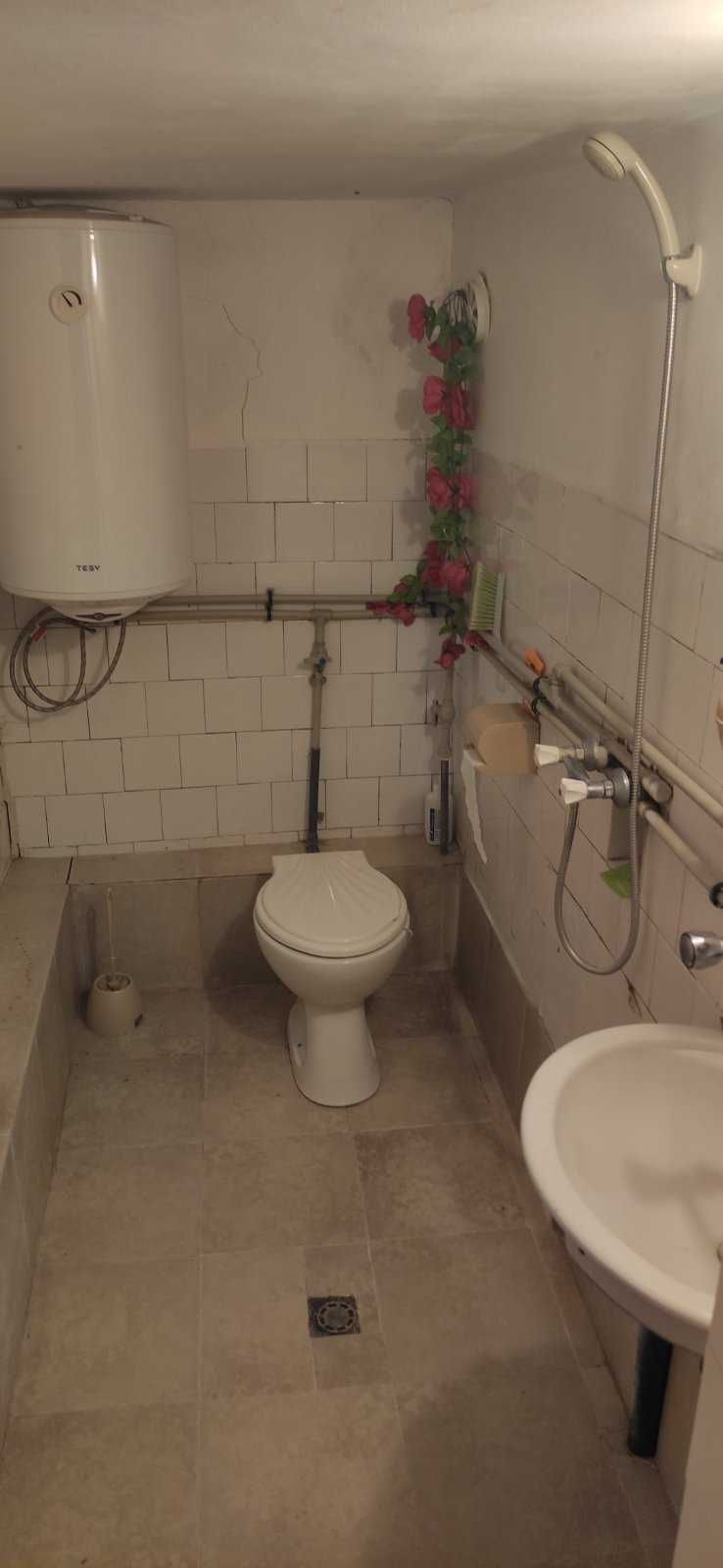 Продавам къща, област София, село Стамболово.