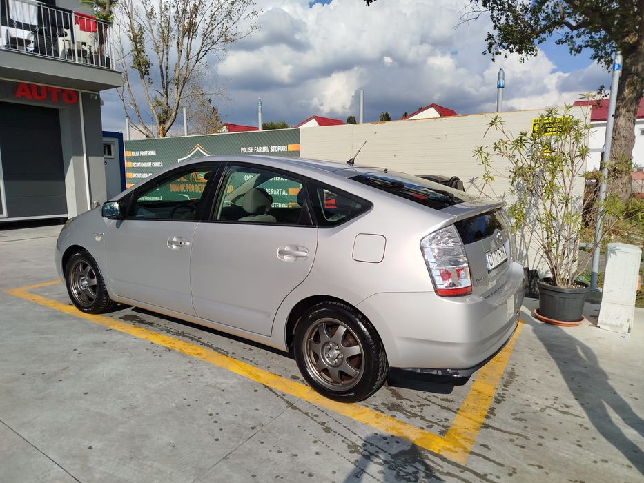 Vand toyota prius G2